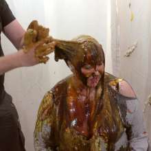 Trouso: Isla Returns: Messy Shampoo, Slime and Flour