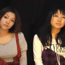 Alumi: Yuri and Sakura in "Messy Bare Feet and Crushing"