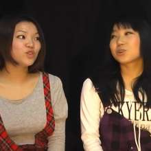 Alumi: Yuri and Sakura in "Messy Bare Feet and Crushing"