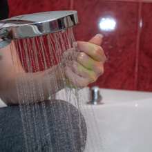 Wet Live Team: Nastya Made Herself a Bubble Bath and Took It Beautifully!