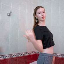 Wet Live Team: Nastya Made Herself a Bubble Bath and Took It Beautifully!