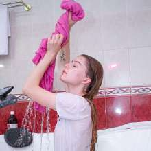 Wet Live Team: Nastya's Chest Was Enlightened All the Time, It Was Very.