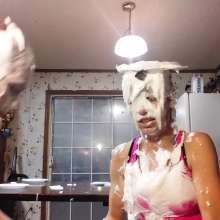 Missblueeyes7777: Pie Fight