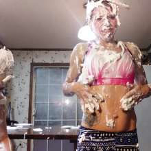 Missblueeyes7777: Pie Fight