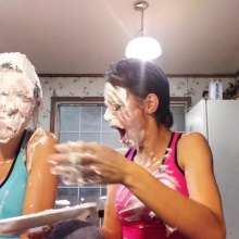 Missblueeyes7777: Pie Fight