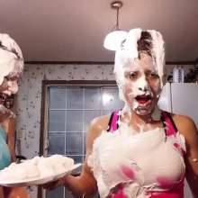 Missblueeyes7777: Pie Fight
