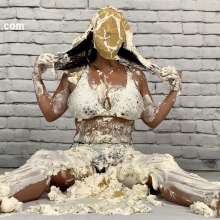 Messygirl: New Messygirl Download: Pie Time for Megan