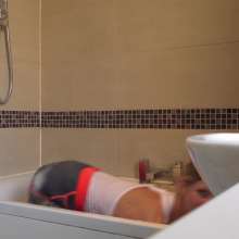 TheGungeZone: Rebecca's Wetlook Shower