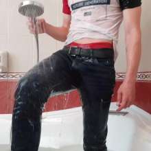 Wet Live Team: Ruslan and His Amazing Wet Look!  He Told Us.