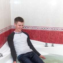 Wet Live Team: Ruslan and His Amazing Wet Look!  He Told Us.