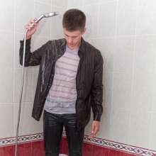 Wet Live Team: Ruslan and His Elegant Wet Look
