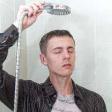 Wet Live Team: Ruslan and His Elegant Wet Look