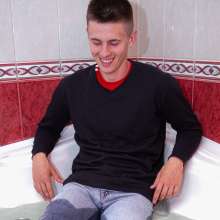 Wet Live Team: Ruslan Was Wet and Confident--hot Wet!