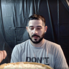 supersenpies: Male Streamer Pied on Twitch