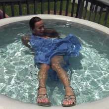 Jayce: The Maid of Honor?  Wets the Dress and Its Perfect!
