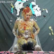 SlapstickBabes: New Messy Video Up