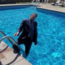 zave66: A New Blue Suit Gets Soaked