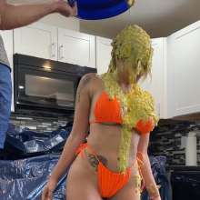 Slimed Models: Bella's First Time Getting Slimed