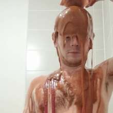 Relehh: Chocolate Brown Gunge