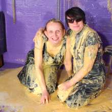 DungeonMasterOne: Evelyne Initiates Lady A, formal dresses and custard!
