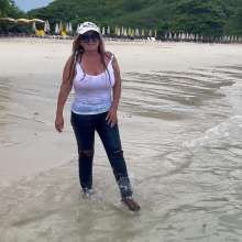 Wet_look_elena: In the Sea in Blue Jeans and White Top