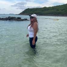 Wet_look_elena: In the Sea in Blue Jeans and White Top