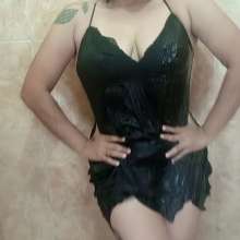 WetPlace: Jazminss Fully-Clothed Shower In Dress