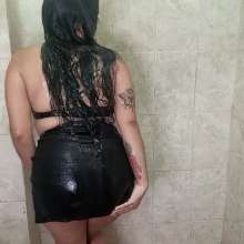 WetPlace: Jazminss Shower In Black Outfit