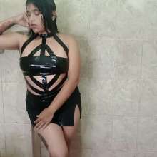 WetPlace: Jazminss Shower In Black Outfit
