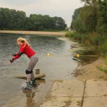 eileenvogel: W378 Eileen falling in the river while rolleblading