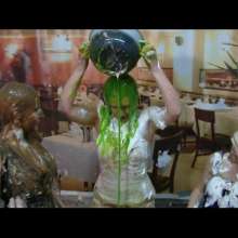 RevSlymsford: Lacey, Cherry and Messy Jessie Have Head Dunking Fun