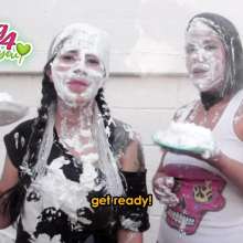 lovingmessy4you: Loly and Ibi in a Pie Meet (pov)