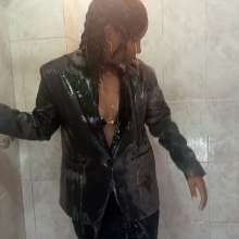 WetPlace: Mary Having Nice Time In Bathroom
