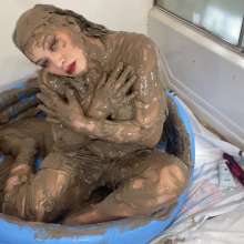boychucker: Mud in a Kiddie Pool