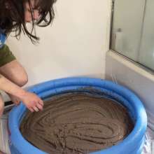 boychucker: Mud in a Kiddie Pool