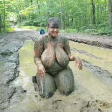 MelonieNosha: Mud Max: Slurry Road