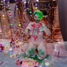 messyhot: Olive Makes a Carrie Prom Themed Cake Mess