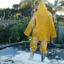 Thefetishgirl: Rain Wear Cleaning