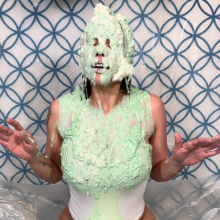 Slimed Models: New Video: Nia Gets Fish Slimed