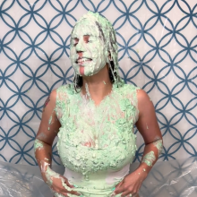 Slimed Models: New Video: Nia Gets Fish Slimed
