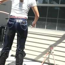 Tight and Wet Clothes: Skintight Jeans from the 1980's Perfection