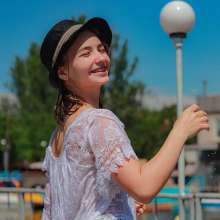 Wet Live Team: Sonya Got Completely Wet in a Denim Jacket and a Hat!