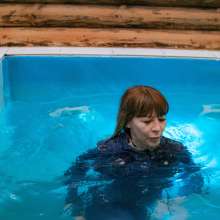 Wet Live Team: Underwater Jeans and Natalia's Grace in the Pool!  Wetlook