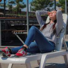 Wet Live Team: Valeria Took a Hot Swim in Jeans and Hoodie, without a Bra