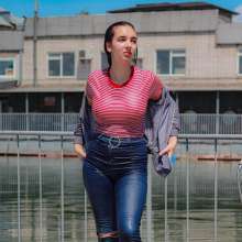 Wet Live Team: Valeria Took a Hot Swim in Jeans and Hoodie, without a Bra