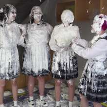 Darla DeVour: 4-Girl Pie Trivia W/ Larz, Daisy, Creamy and Darla