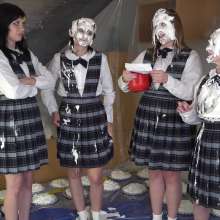 Darla DeVour: 4-Girl Pie Trivia W/ Larz, Daisy, Creamy and Darla