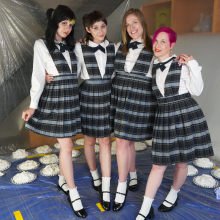 Darla DeVour: 4-Girl Pie Trivia W/ Larz, Daisy, Creamy and Darla