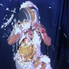 MessQueen: Baker Takes It All
