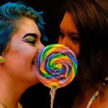 messyhot: Creamy Dreams--messy at a Real Ice Cream Shop